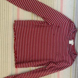 Junior f21 long sleeve shirt